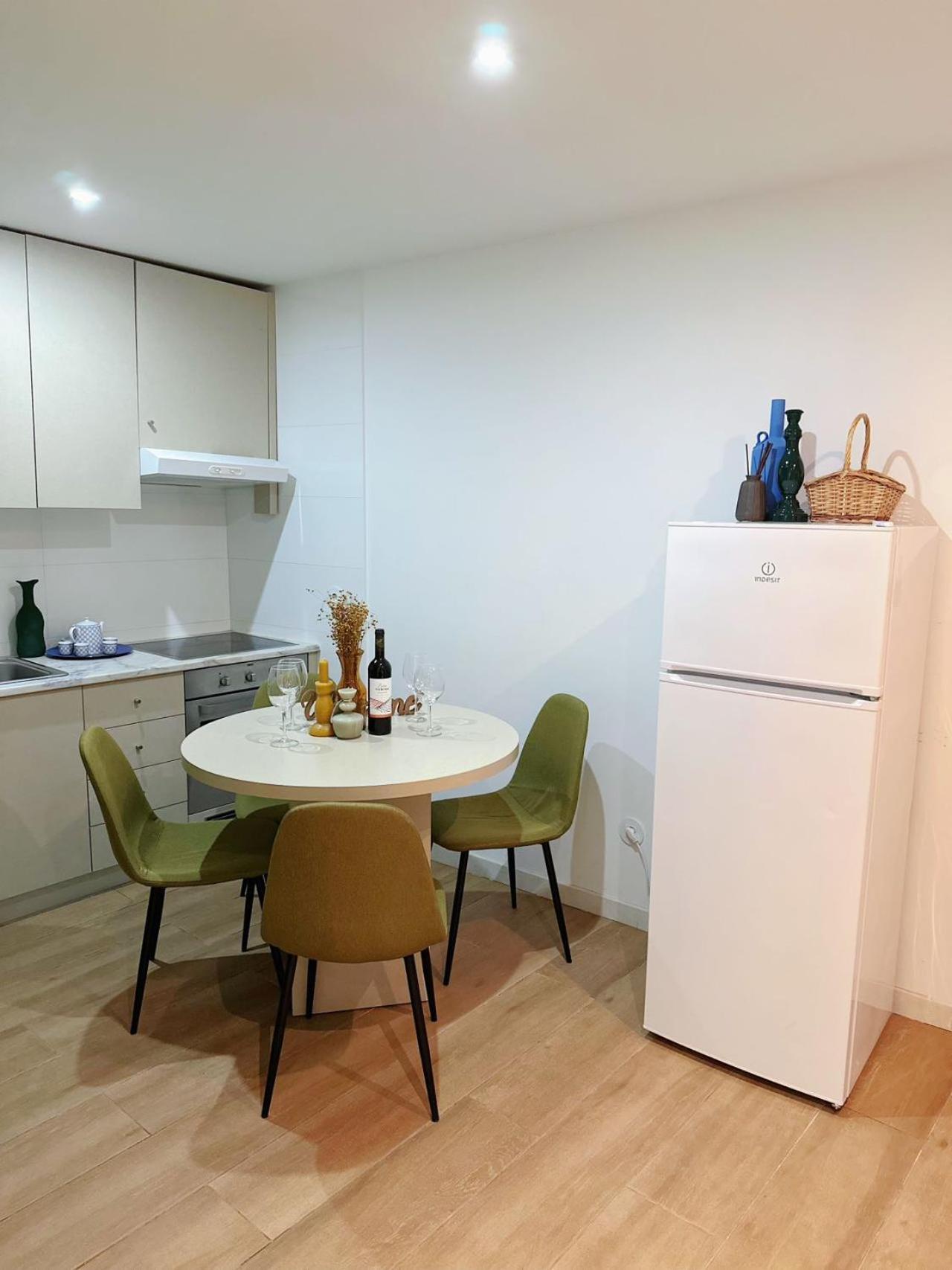 Downtown A Whole House Duplex Designed For Remote Work And Near Metro Lapa Hotell Porto Eksteriør bilde